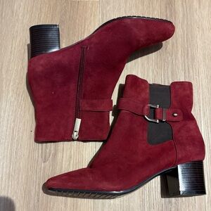 Bandolino Burgundy Suede Ankle Boots Women’s Size 6 – Block Heel, Square Toe